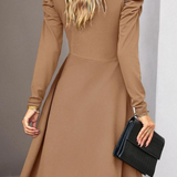 Robe courte hiver col V