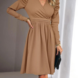 Robe courte hiver col V