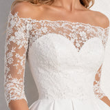 Robe courte mariage hiver 2025